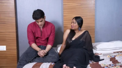 Indian Desi  makan malkin ne Kiya naukar sex sath sex hindi audio sex